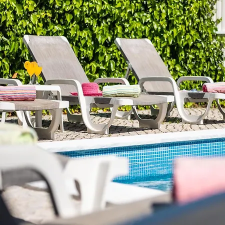 4 Bedroom With Pool Villa Albufeira