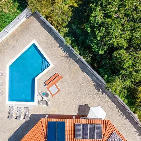 4 Bedroom With Pool * Albufeira