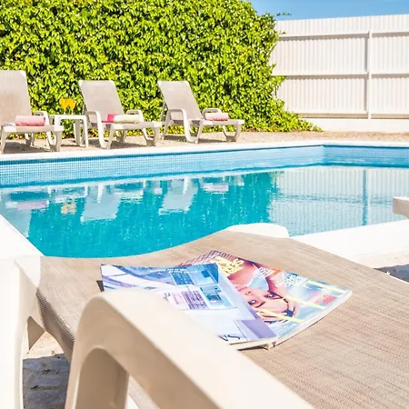 Villa In Algarve Near Santa Eulalia Beach فيلة